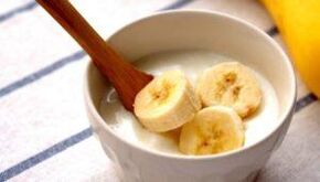 Maschera alla banana per una pelle radiosa e senza rughe