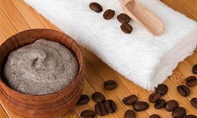 Peeling domiciliare per ringiovanire la pelle del viso